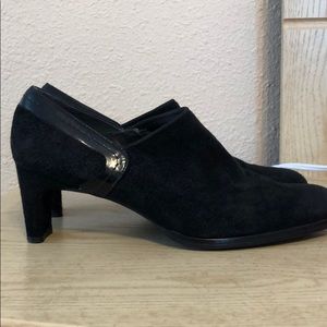 STUART WEITZMAN Booties Sz 7